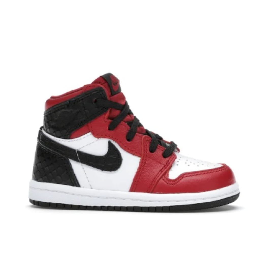 Jordan 1 High Satin Snake Chicago